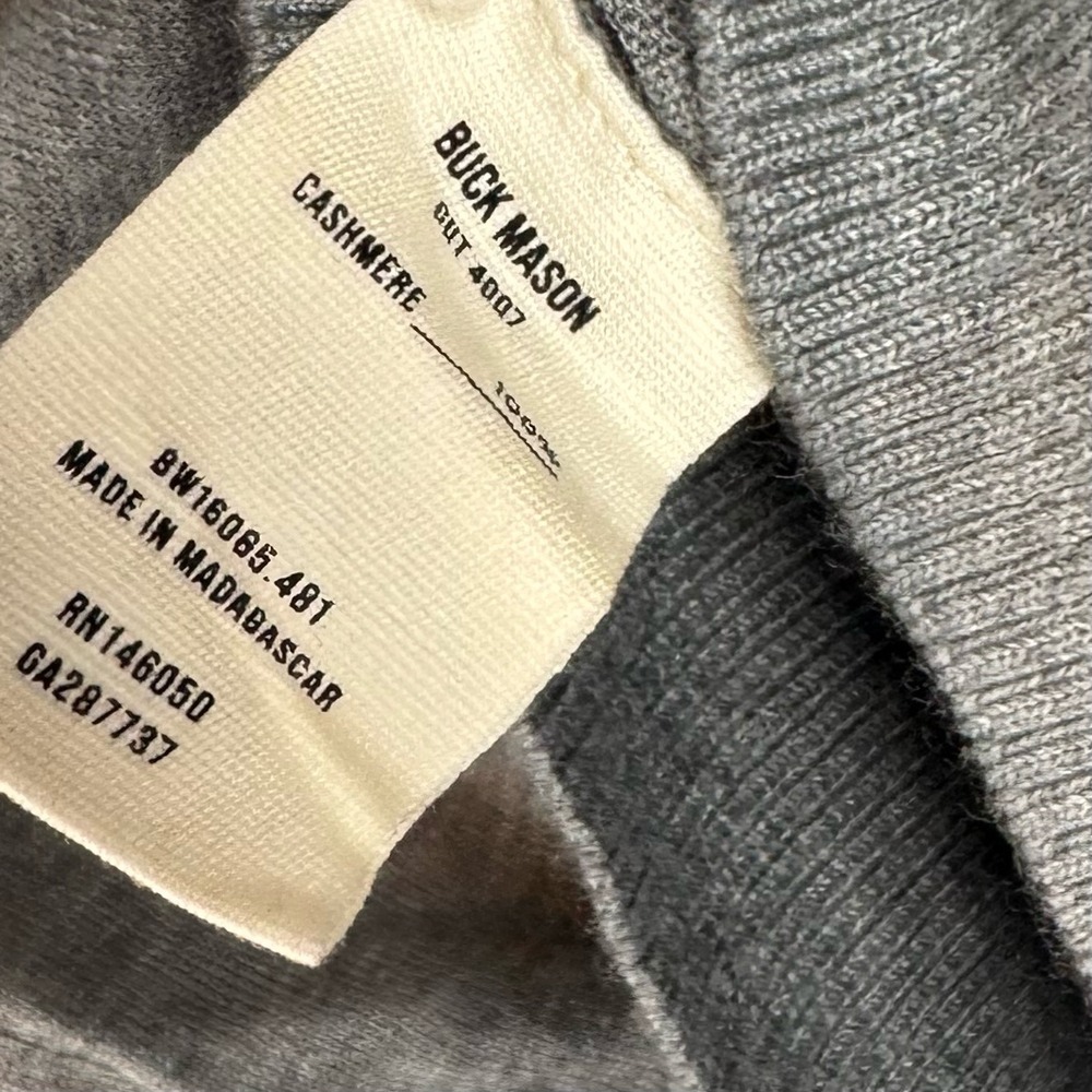 Buck Mason Womens Small Gray 100% Cashmere Crew Neck Long Sleeve Sweater FLAW - Picture 5 of 8